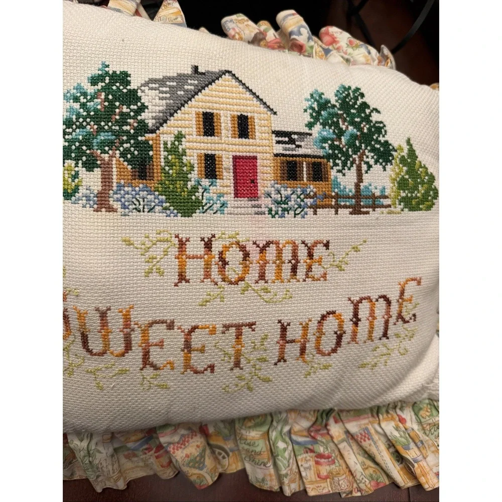 Home Sweet Home Farm Country Needlepoint Decorative Pillow Vintage